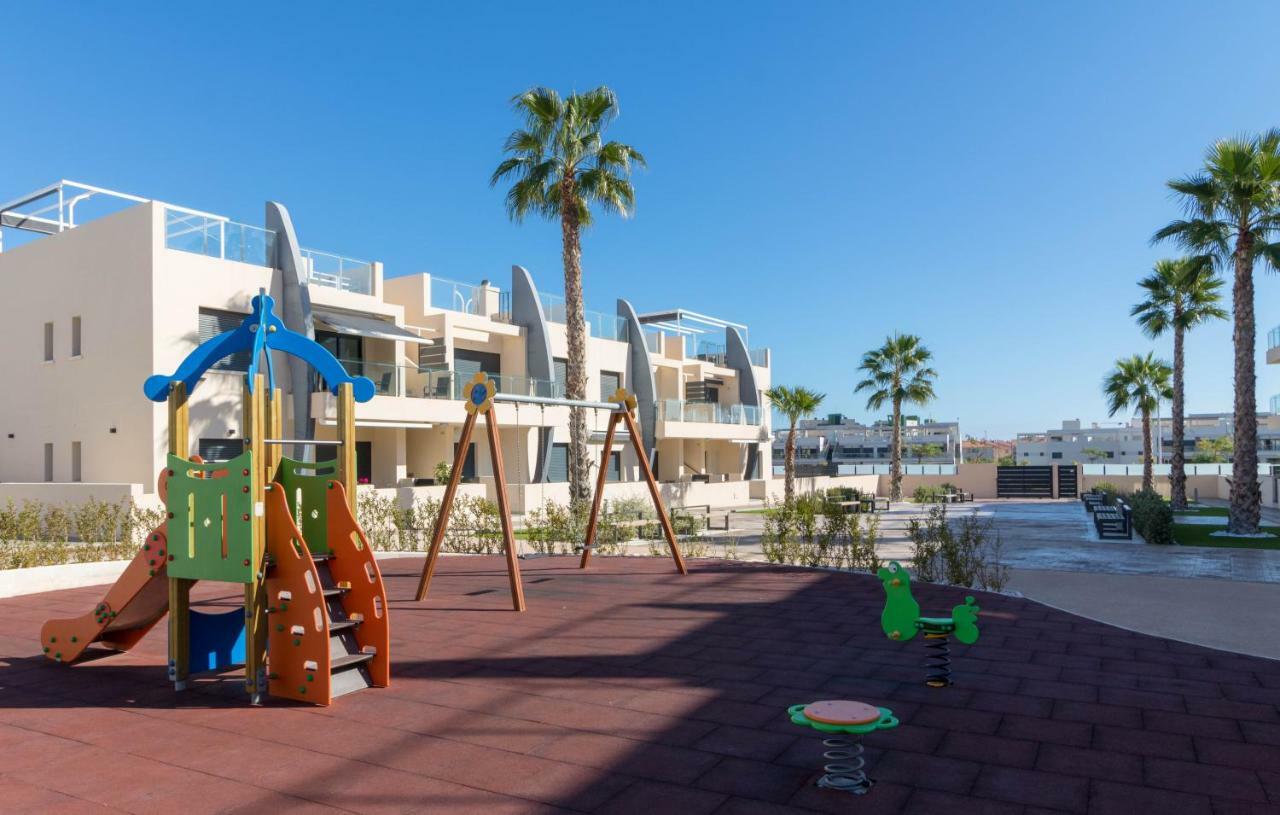 Playa Elisa Bay - Mil Palmeras Пілар-де-ла-Орадада Екстер'єр фото